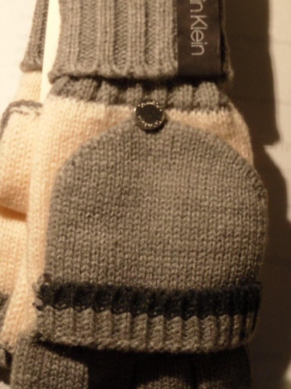 Calvin Klein Women's Fingerless Gloves One Size fits all Brand New